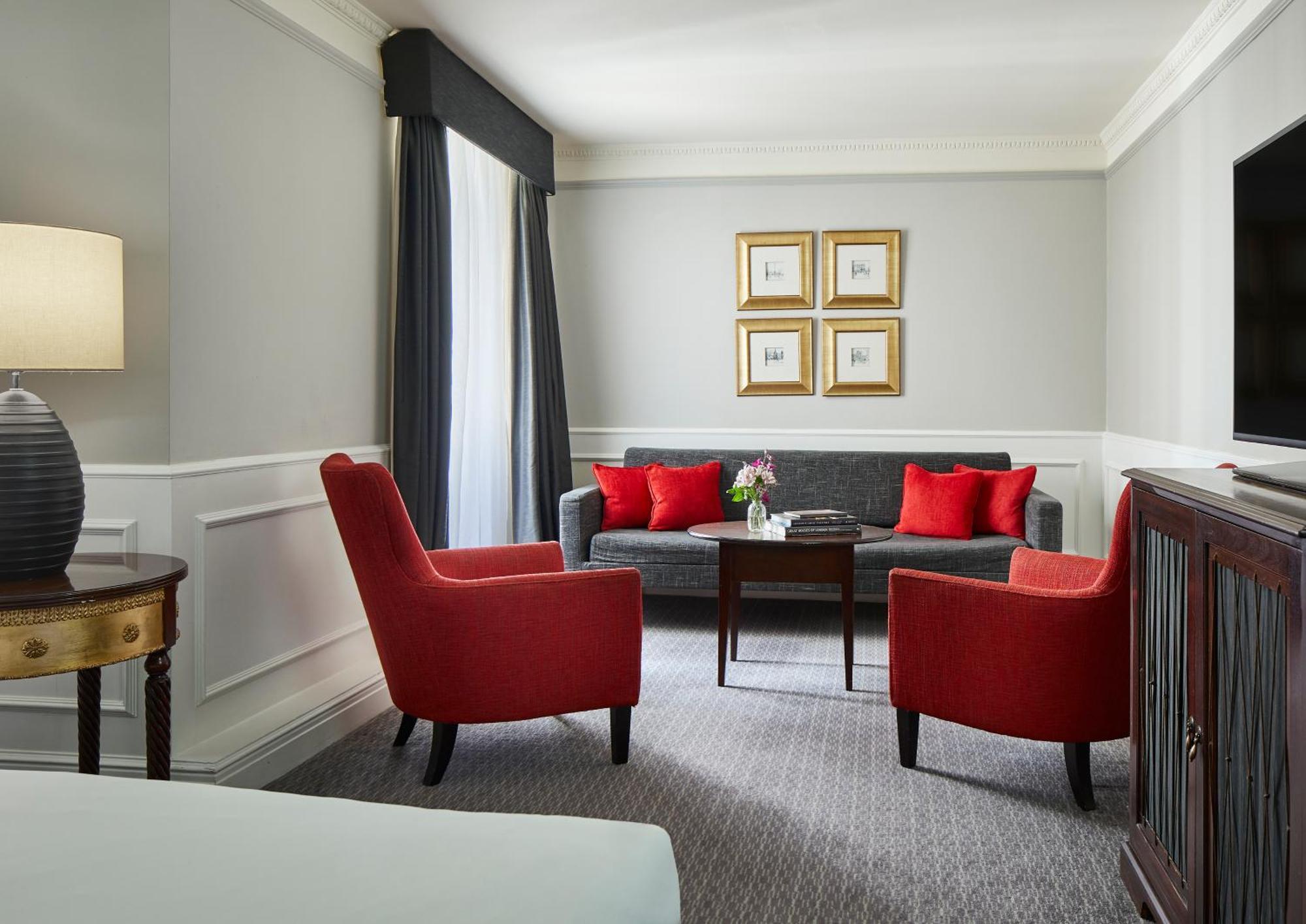 The Dilly Hotell London Exteriör bild A suite at the Ritz